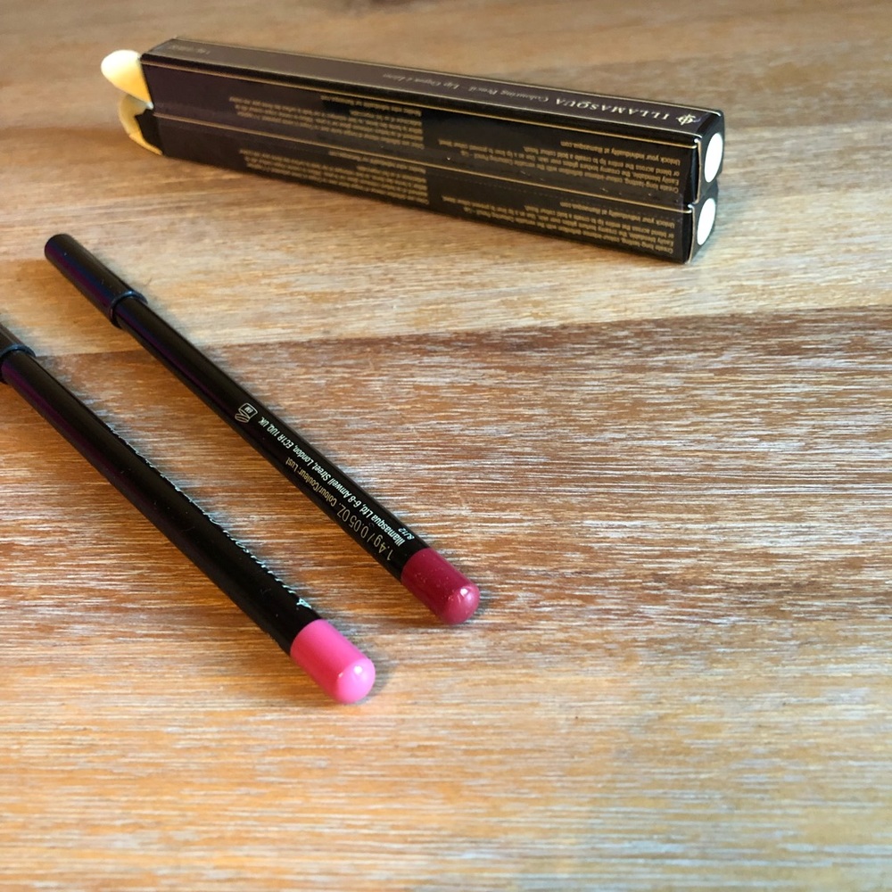 2 new Lip liners